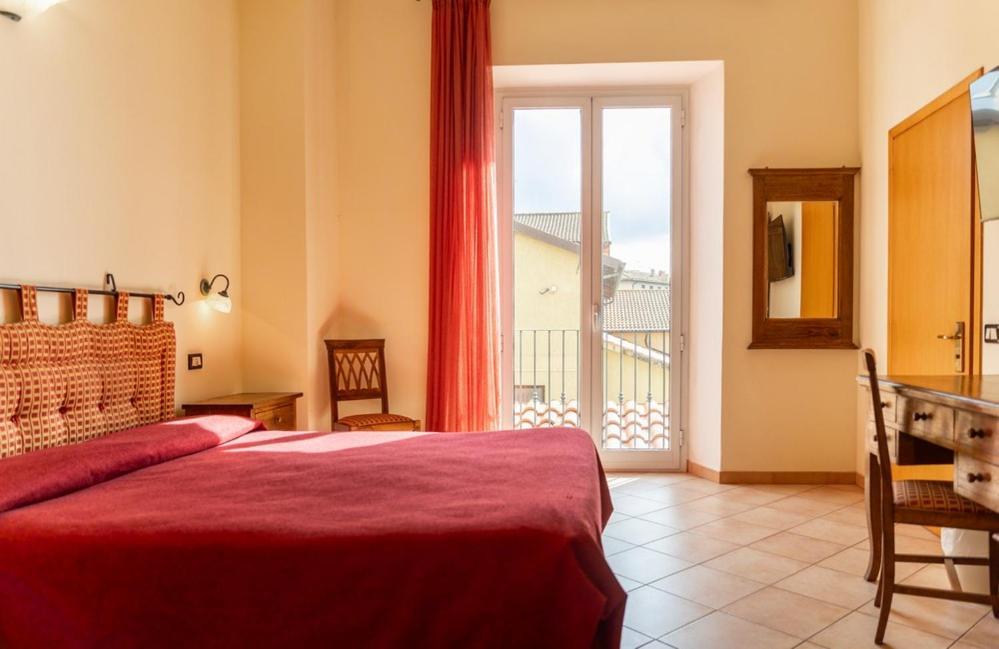 Hotel Rossi Manciano Zewnętrze zdjęcie