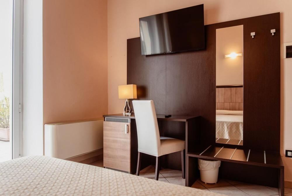 Hotel Rossi Manciano Zewnętrze zdjęcie
