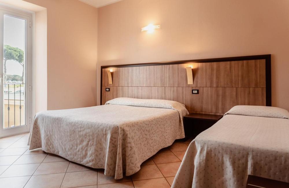 Hotel Rossi Manciano Zewnętrze zdjęcie