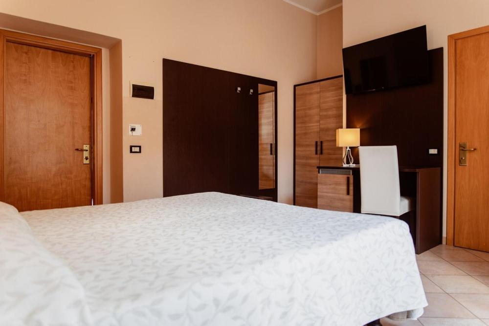 Hotel Rossi Manciano Zewnętrze zdjęcie