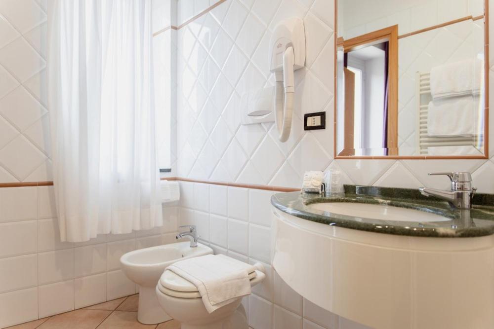 Hotel Rossi Manciano Zewnętrze zdjęcie